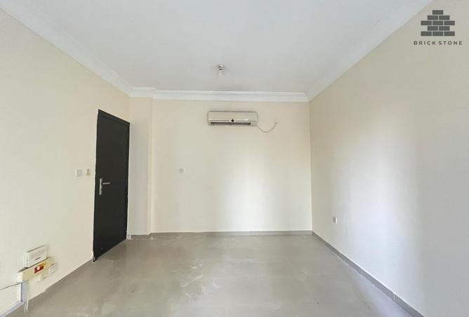 962261 - Property Image 3