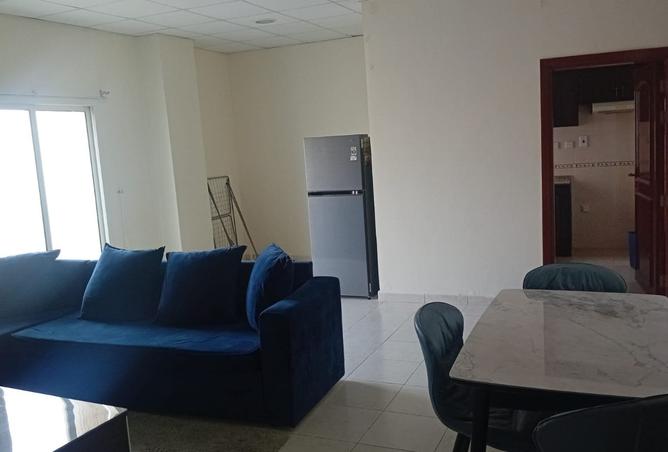 986995 - Property Image 2