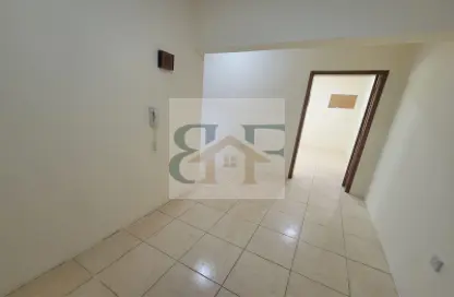 Apartment - 3 Bedrooms - 3 Bathrooms for rent in Al Mansoura - Al Mansoura - Doha