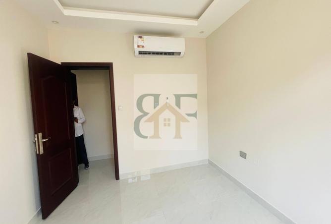 953962 - Property Image 3