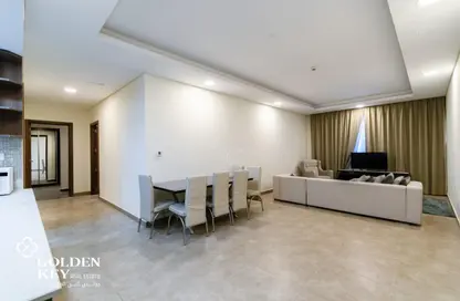Living / Dining Room image for: Apartment - 2 Bedrooms - 3 Bathrooms for rent in Al Erkyah City - Lusail, Image 1
