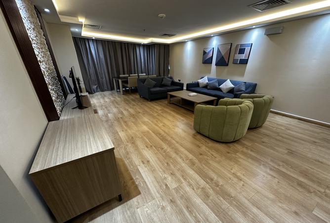 974493 - Property Image 3