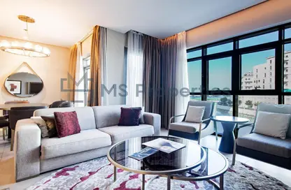 Townhouse - 2 Bedrooms - 3 Bathrooms for rent in Hilton Doha The Pearl Residences - Abraj Quartiers - The Pearl Island - Doha