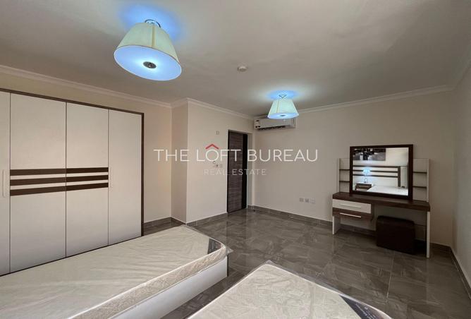 938080 - Property Image 2