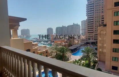 شقة - 2 غرف نوم - 2 حمامات للبيع في طريق بورتو الغربي - بورتو أرابيا - جزيرة اللؤلؤة - الدوحة
