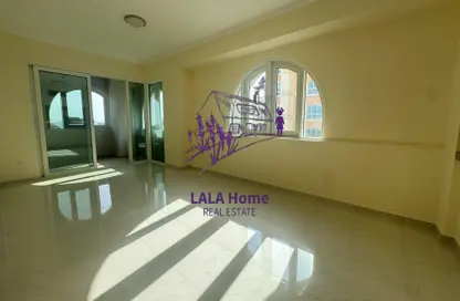 Apartment - 2 Bedrooms - 3 Bathrooms for rent in Viva West - Viva Bahriyah - The Pearl Island - Doha