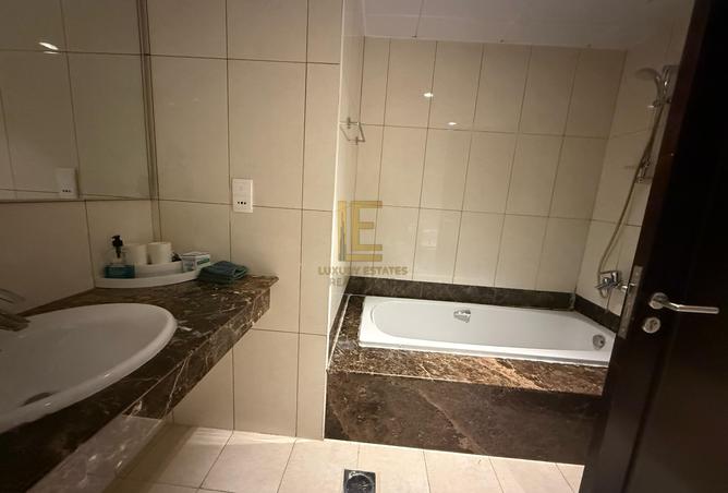 843722 - Property Image 2