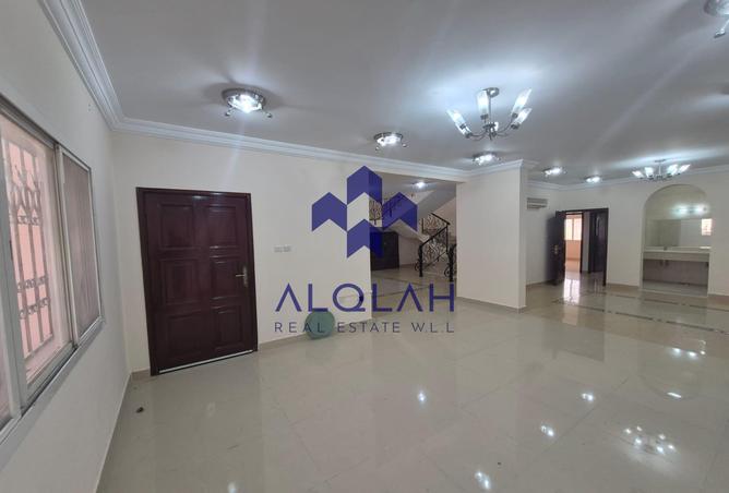 935166 - Property Image 2
