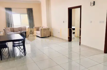Apartment - 1 Bedroom - 2 Bathrooms for rent in Central Inn Al Sadd - Al Sadd - Doha
