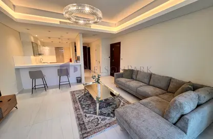 Apartment - 1 Bedroom - 2 Bathrooms for rent in Crystal Residence - The Pearl Island - Doha