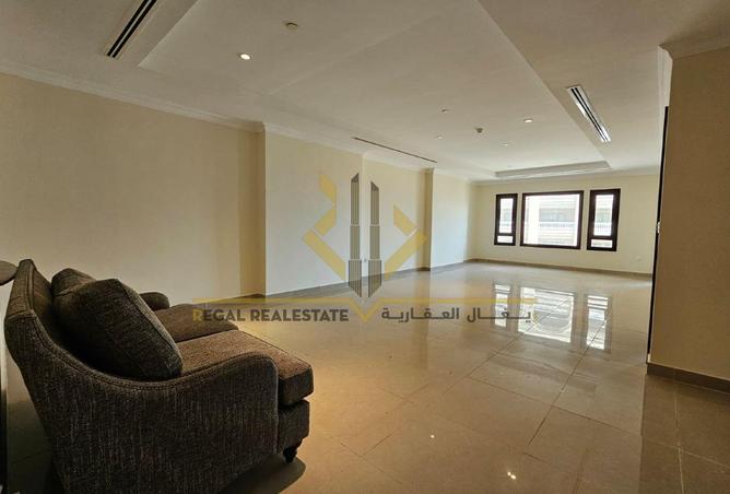 935621 - Property Main Image