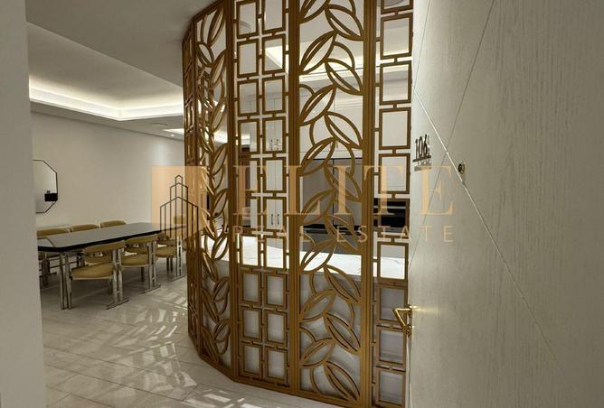 1002910 - Property Image 2