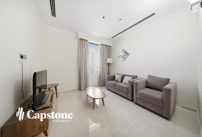 989216 - Property Image 2