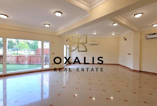 995456 - Property Image 2