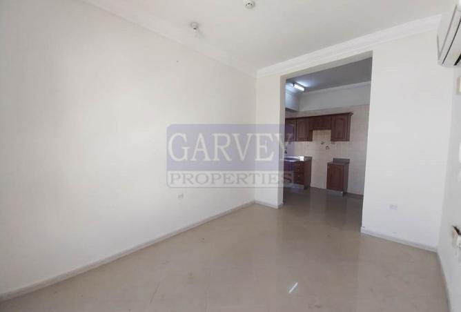 941766 - Property Image 3