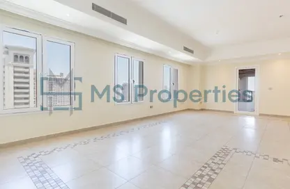 Apartment - 3 Bedrooms - 5 Bathrooms for rent in West Porto Drive - Porto Arabia - The Pearl Island - Doha
