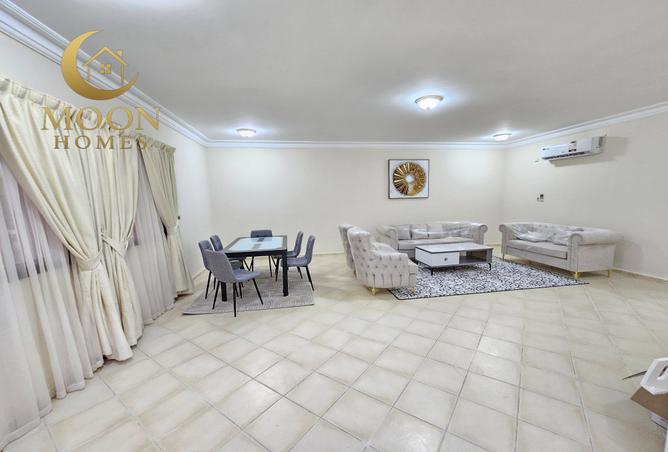 996435 - Property Image 2