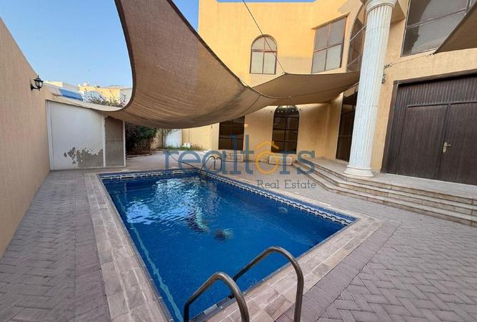 933942 - Property Image 3