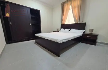 Apartment - 2 Bedrooms - 2 Bathrooms for rent in Umm Ghuwailina 4 - Umm Ghuwailina - Doha