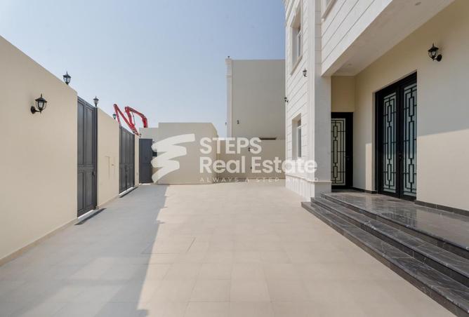 949525 - Property Image 3