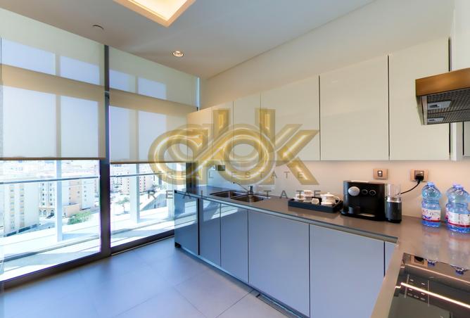 806068 - Property Image 3