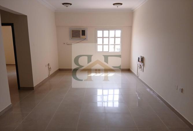 952758 - Property Main Image