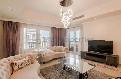 Apartment - 2 Bedrooms - 3 Bathrooms for rent in West Porto Drive - Porto Arabia - The Pearl Island - Doha