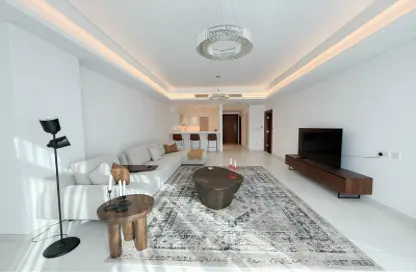 Apartment - 1 Bedroom - 2 Bathrooms for rent in Crystal Residence - The Pearl Island - Doha