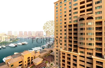 Apartment - 1 Bedroom - 2 Bathrooms for sale in West Porto Drive - Porto Arabia - The Pearl Island - Doha