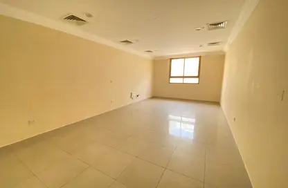 Apartment - 3 Bedrooms - 3 Bathrooms for rent in Al Sadd Tourist Apartments - Al Sadd - Doha