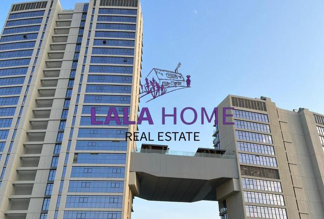 985291 - Property Image 2