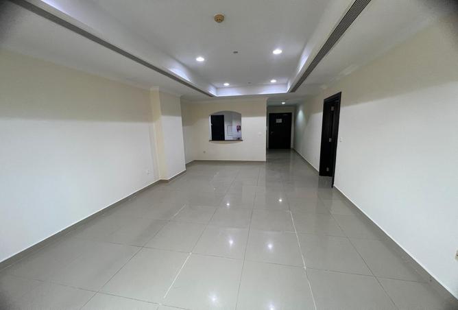 988694 - Property Main Image