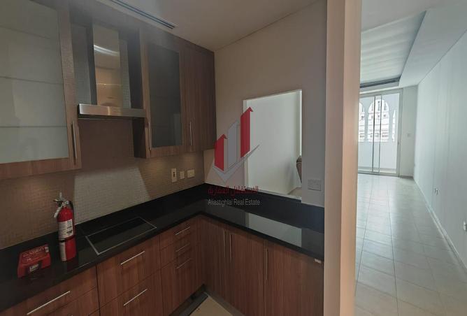 935226 - Property Image 2