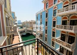 Apartment - 2 bedrooms - 3 bathrooms for rent in Carnaval - Qanat Quartier - The Pearl - Doha