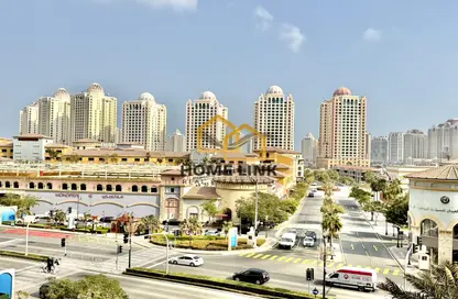 Apartment - 1 Bedroom - 2 Bathrooms for rent in West Porto Drive - Porto Arabia - The Pearl Island - Doha