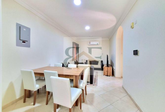 927748 - Property Image 2