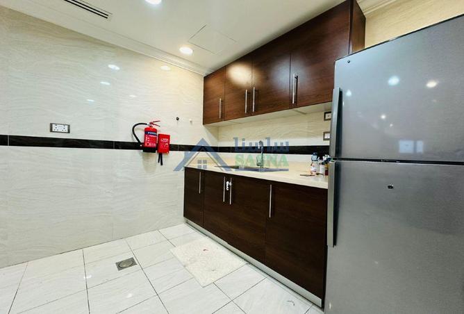 958097 - Property Image 2