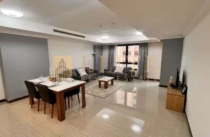 Apartment - 2 Bedrooms - 2 Bathrooms for rent in East Porto Drive - Porto Arabia - The Pearl Island - Doha