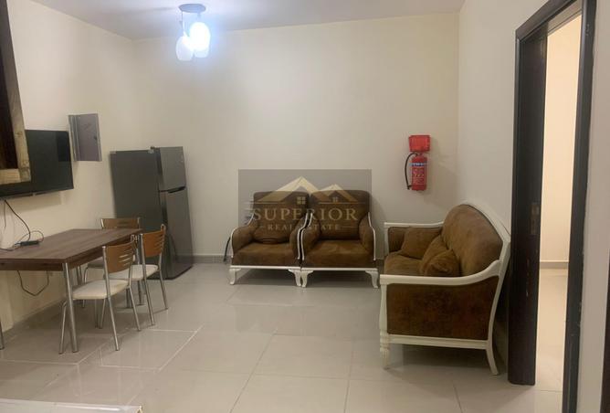 941882 - Property Image 2