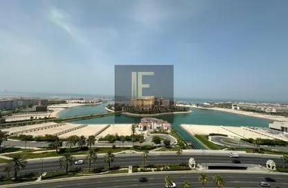 Apartment - 3 Bedrooms - 5 Bathrooms for rent in West Porto Drive - Porto Arabia - The Pearl Island - Doha