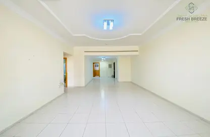 Apartment - 3 Bedrooms - 3 Bathrooms for rent in Al Sadd Road - Al Sadd - Doha