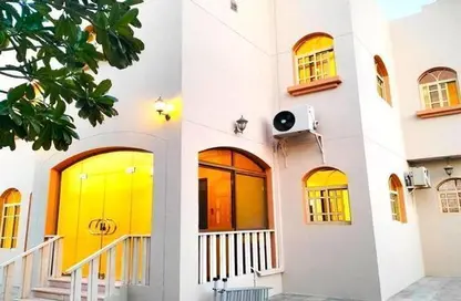 Villa - 6 Bedrooms for rent in Al Maamoura - Al Maamoura - Doha