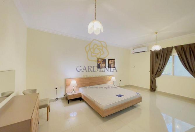 970171 - Property Image 2