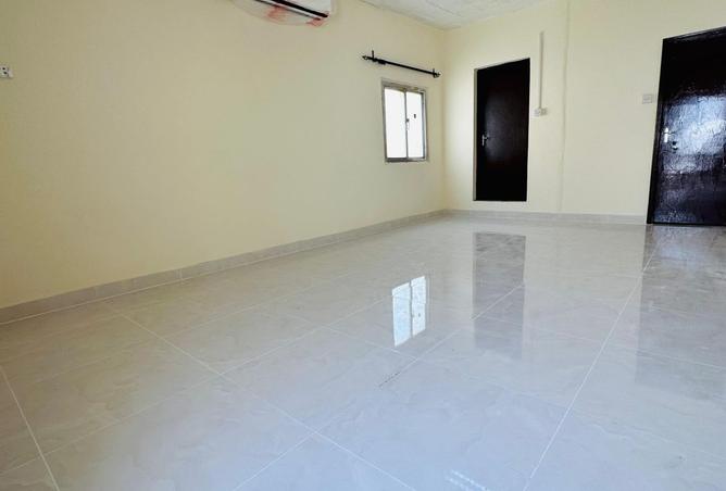 977079 - Property Image 2