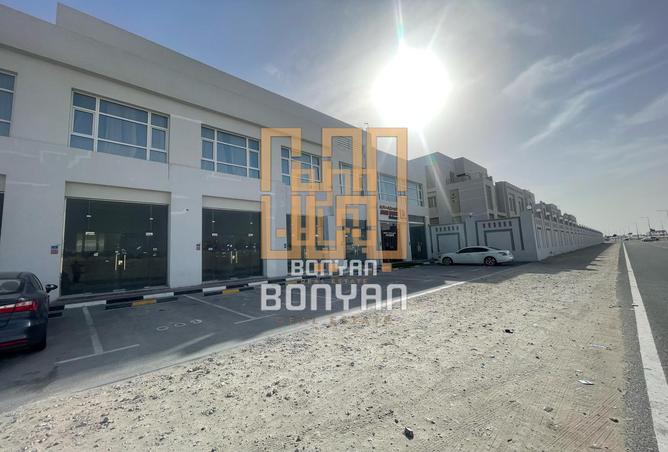 Shop - Studio for rent in Al Thumama - Al Thumama - Doha