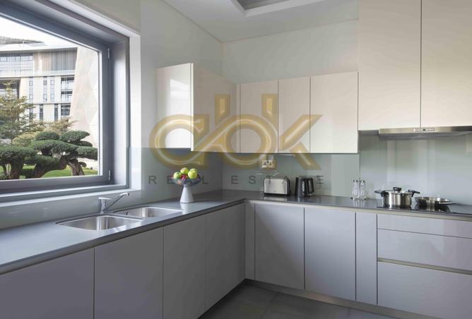 974416 - Property Image 2