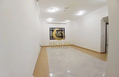 Apartment - 2 Bedrooms - 2 Bathrooms for rent in Al Mansoura - Al Mansoura - Doha