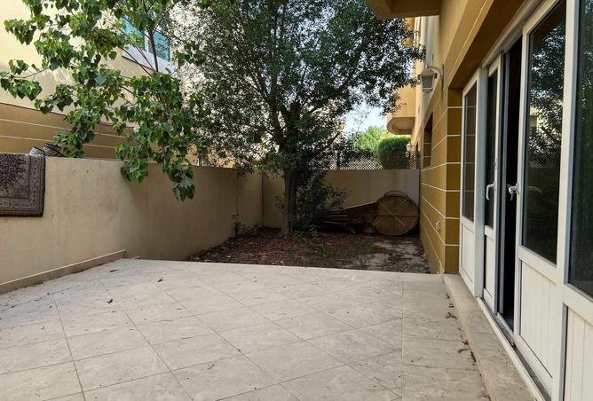 912715 - Property Image 3