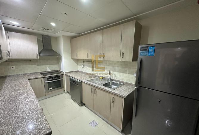 851664 - Property Image 3