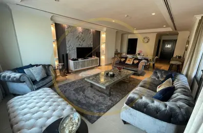 Apartment - 1 Bedroom - 2 Bathrooms for sale in East Porto Drive - Porto Arabia - The Pearl Island - Doha